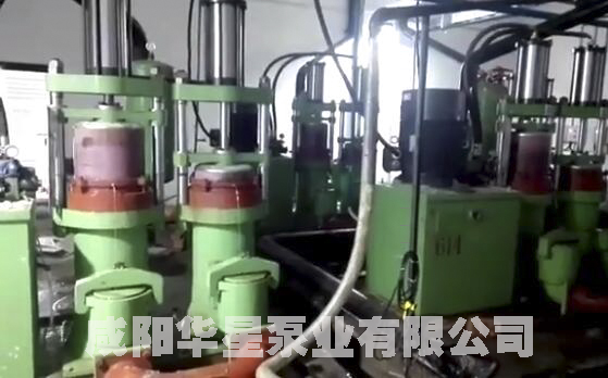 YB400柱塞泥漿(jiang)泵客戶現場工(gōng)作圖片 YB400柱塞泥(ní)漿泵客戶現場(chǎng)工作圖片