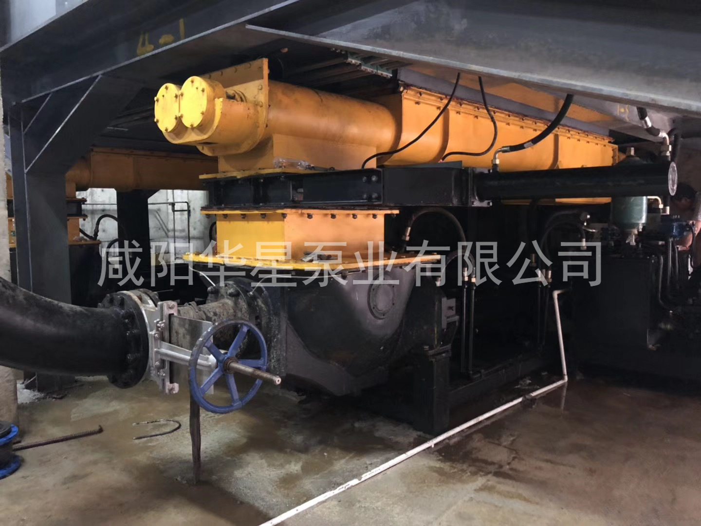 陶瓷柱(zhu)塞泵使(shi)用現場(chǎng)河道調(diào)蓄池河(hé)道清淤(yu)現場