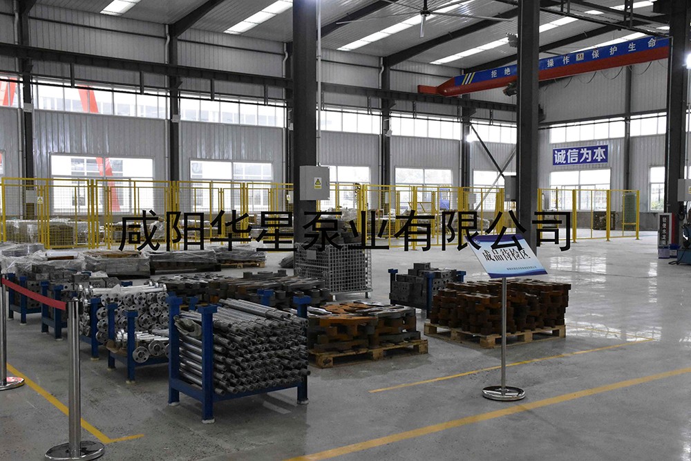 陶(táo)瓷柱塞泥(ni)漿泵配件(jian)2