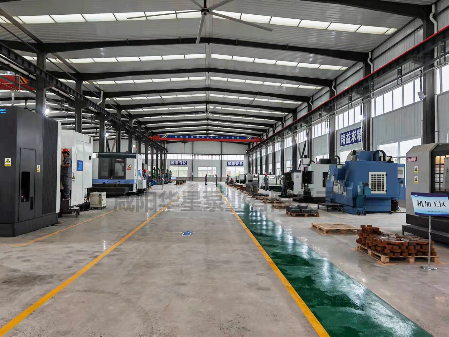 泵加工(gong)車間圖2