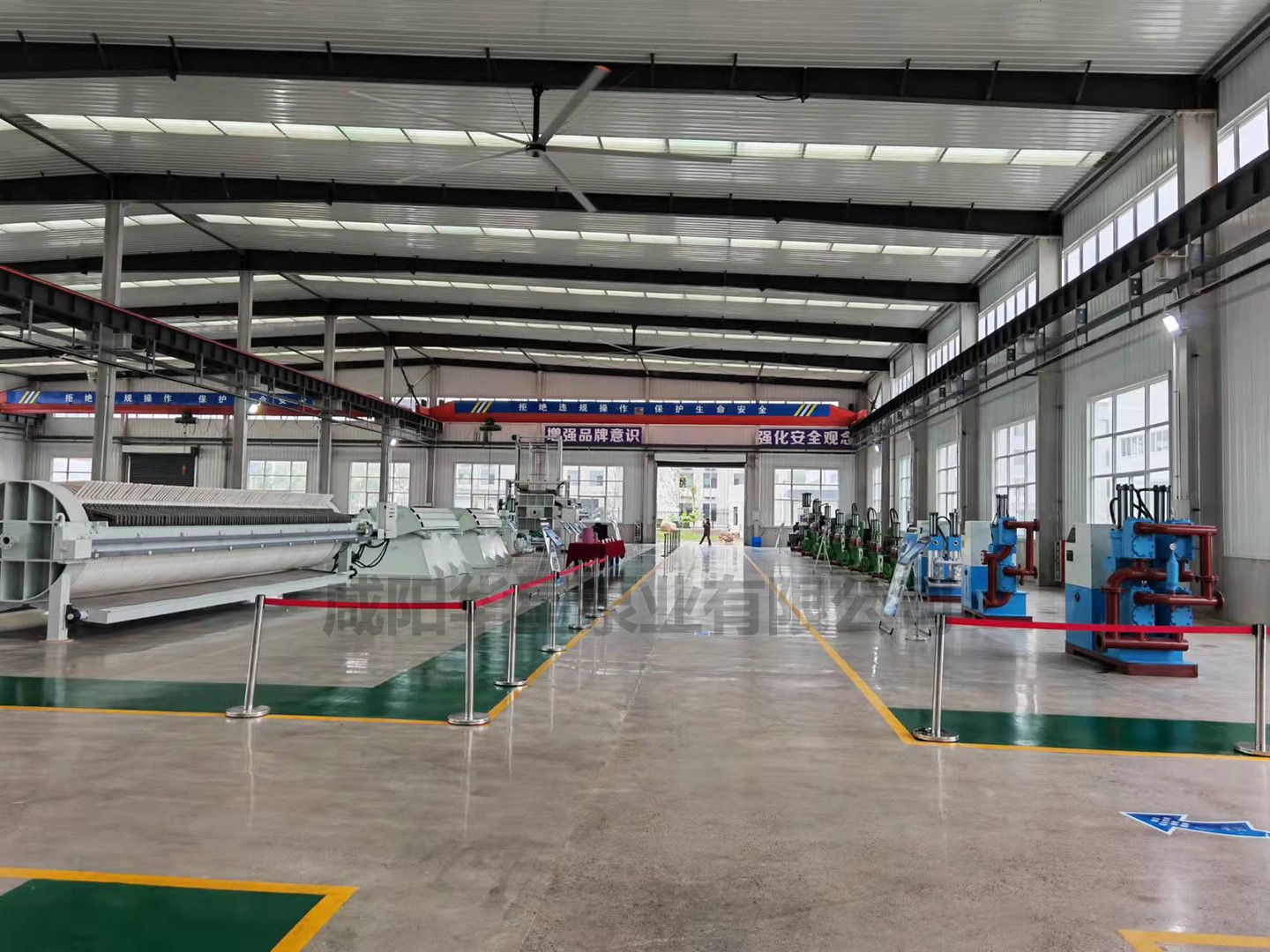 壓(yā)濾機-泵-陳列圖(tú)