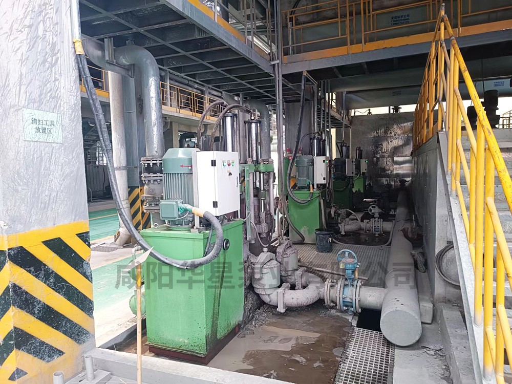 陶(táo)瓷廠-陶瓷柱塞泵(bèng)使用現場