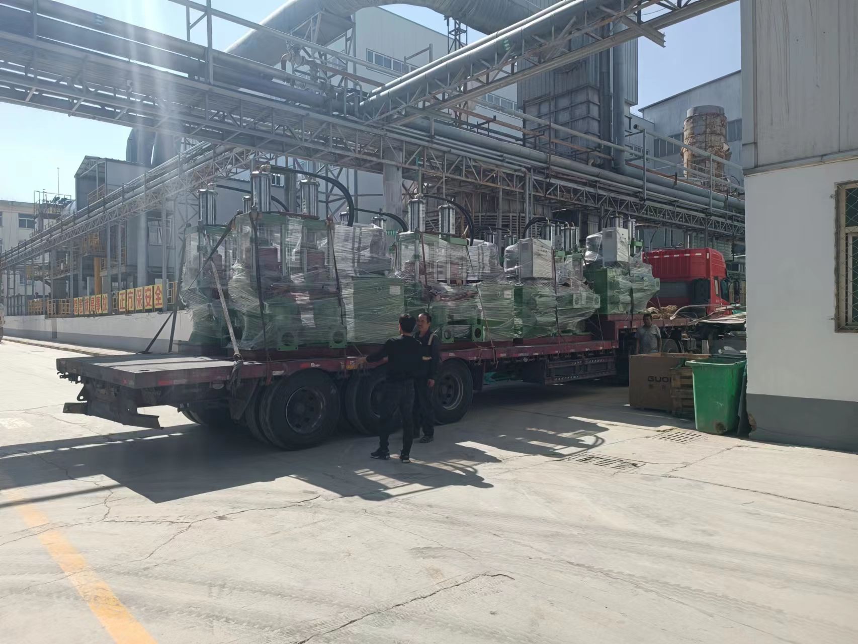 陶瓷廠-陶瓷柱(zhù)塞泵使用現場3