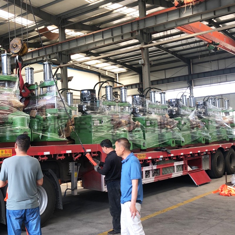 壓濾機(jī)節能進料泵(bèng)，液壓陶瓷柱(zhù)塞泥漿泵