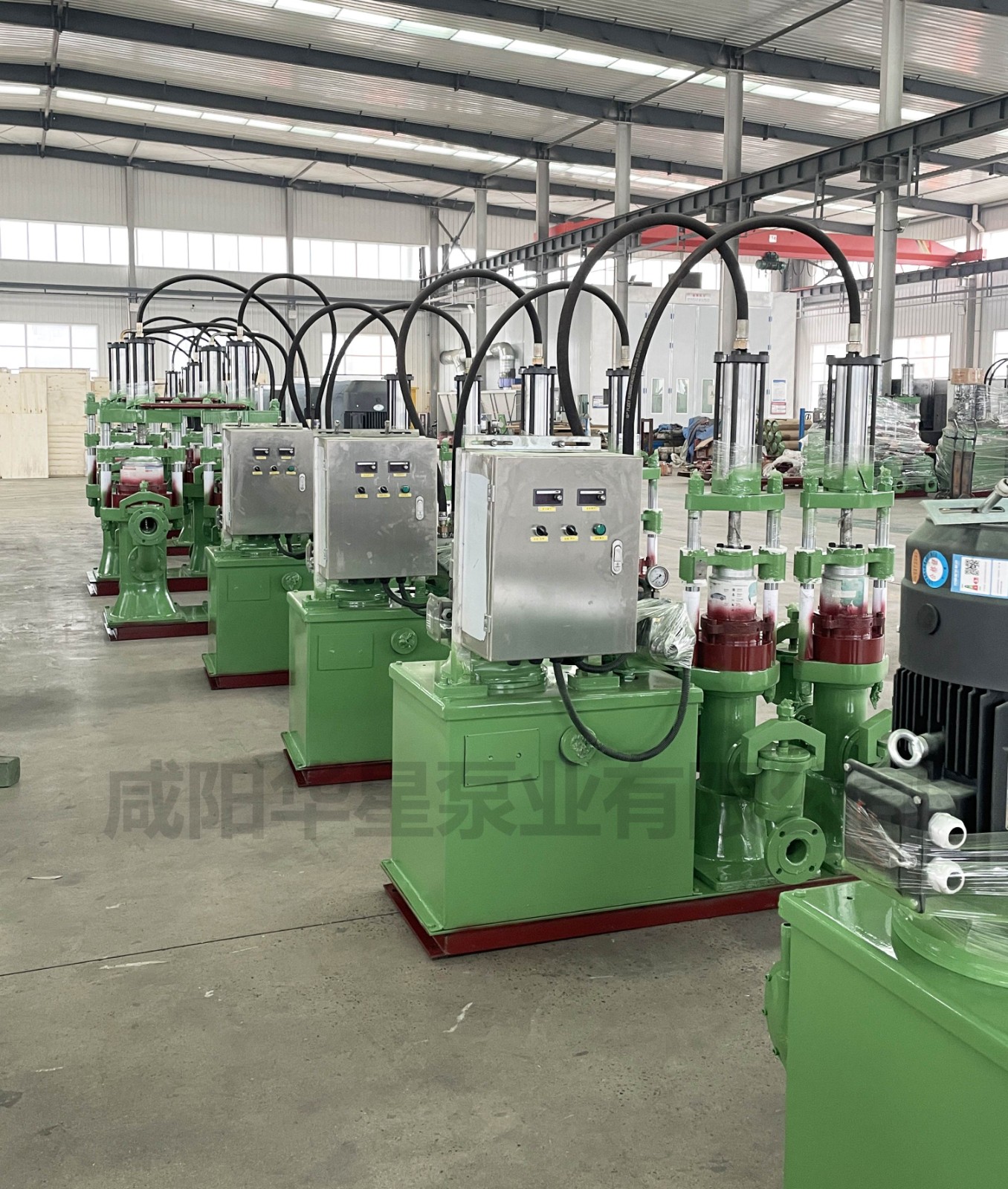 液壓(yā)陶瓷柱塞泥漿(jiāng)泵 液壓陶瓷柱(zhu)塞泥漿泵