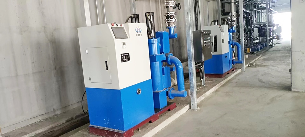 智能變(biàn)頻泵陶(táo)瓷柱塞(sāi)泵使用(yong)現場