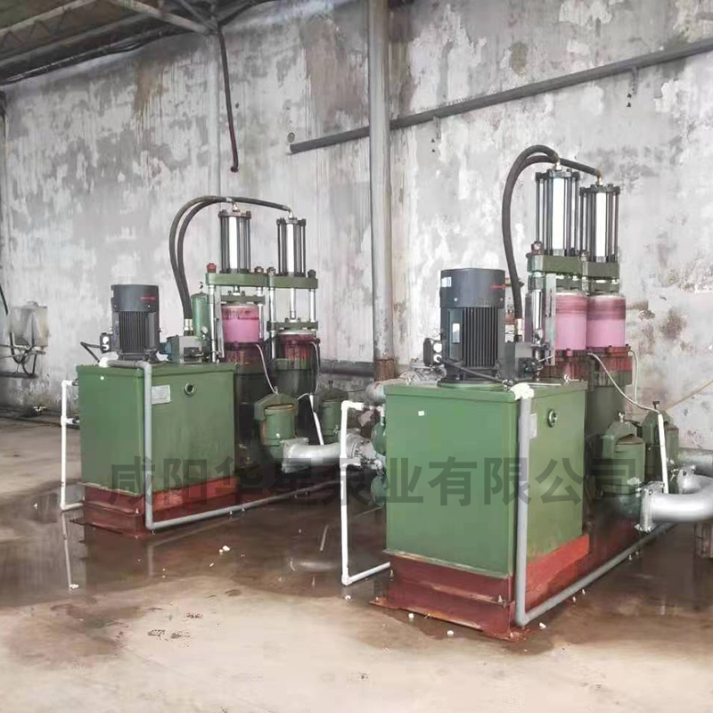 YB液壓陶(táo)瓷柱塞泵簡介