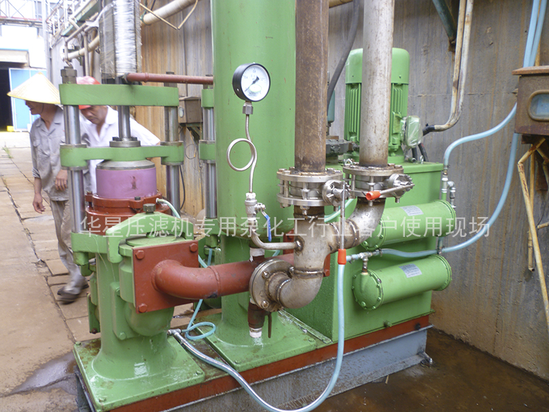 高壓往複(fu)泵冬季使用的(de)注意點